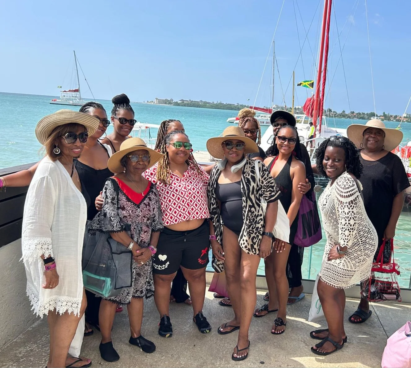 Catamaran Cruise - Snorkeling, Open Bar & Party - Image 4
